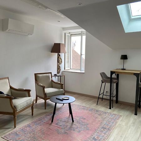 Au Coin Des Hospices Apartment Beaune  Luaran gambar