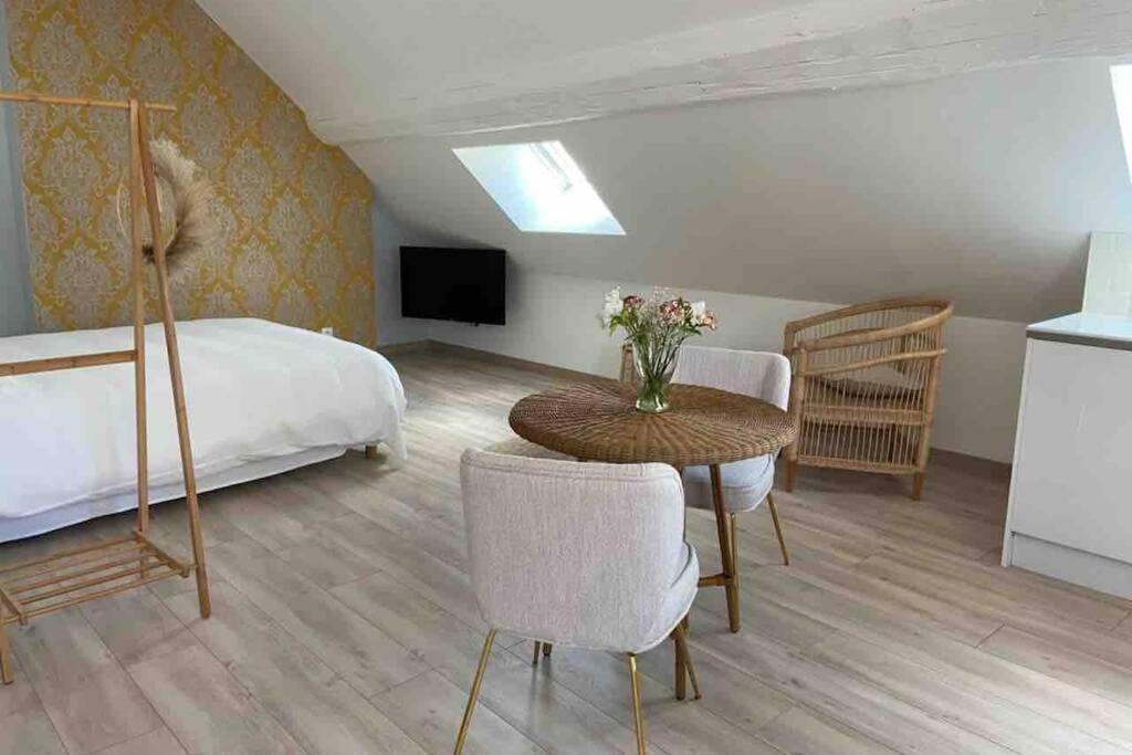 Au Coin Des Hospices Apartment Beaune  Luaran gambar